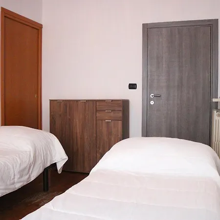 Locami Borgo Roma Верона