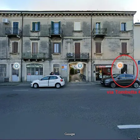 Locami Borgo Roma Апартаменты *