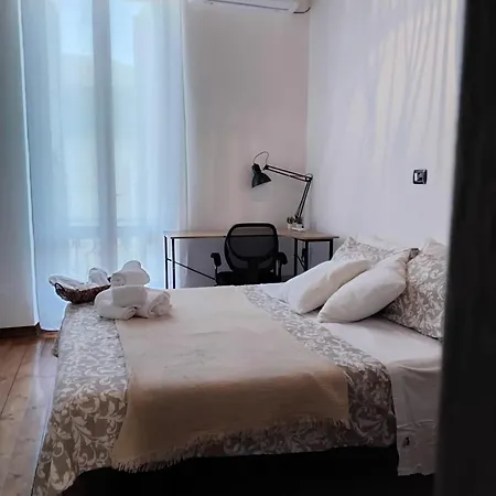 Locami Borgo Roma Apartment Verona